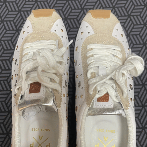 Deportiva Inara Tachas POPA