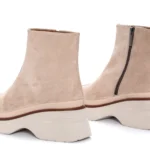 Botín beige de serraje con plataforma Pons Quintana 10990.000