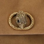 Bolso camel de ante Kurt Geiger Chelsea modelo 6154033209