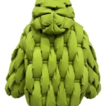 Chaqueta acolchada verde oliva Angela de Dichi con capucha