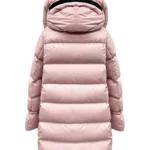 Abrigo acolchado rosa Araba de Dichi con cuello amplio y botones