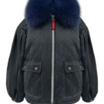 Chaqueta azul Bianca de Dichi con acolchado rombos y cuello de pelo