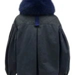 Chaqueta azul Bianca de Dichi con acolchado rombos y cuello de pelo
