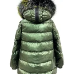 Chaqueta acolchada verde metalizado Morgan de Dichi con cuello de pelo