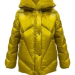 Chaqueta acolchada amarilla Zuma de Dichi con cuello amplio